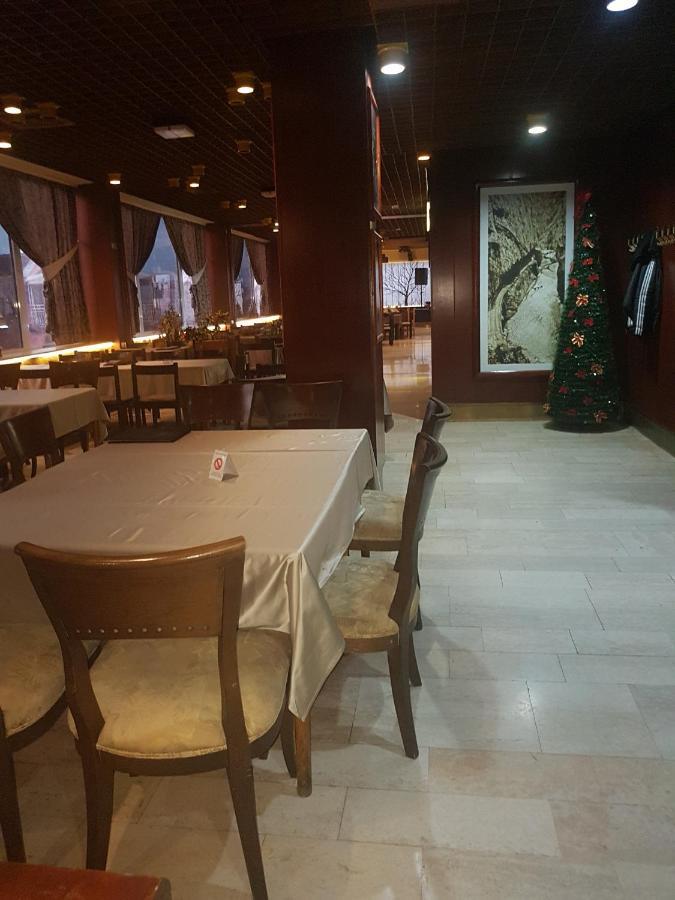 Hotel Sax Balkan Dimitrovgrad Exterior photo